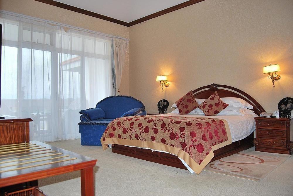 Yunnan Dianchi Garden Resort Hotel & Spa Kunming Eksteriør billede